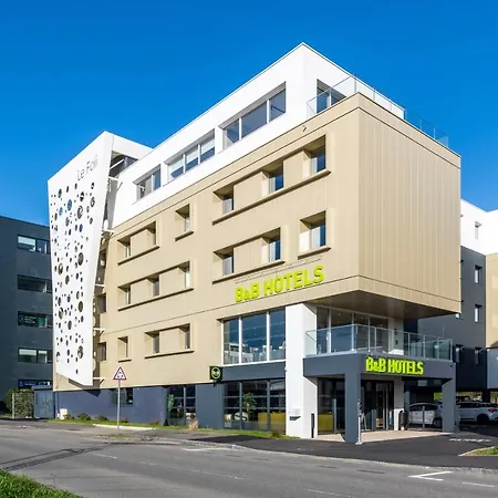 Hotel Centre Port De Commerce